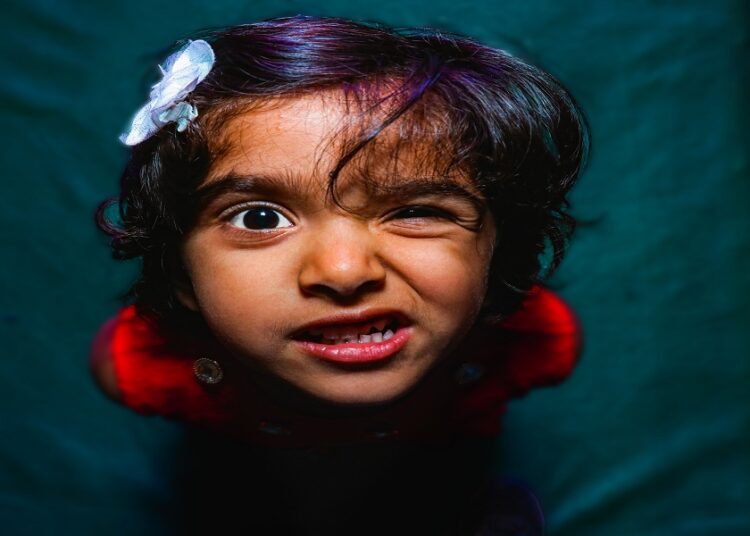 চোখের সুস্থতায় যেসব খাবার খাবেন