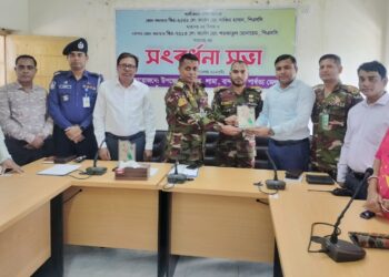 পার্বত্য চট্টগ্রামে সন্ত্রাসবাদ নিরসনে স্থানীয় জন-প্রতিনিধিদের ভূমিকা প্রসংশনীয়: আলীকদম জোন কমান্ডার লে.কর্ণেল মোঃ সাব্বির হাসান